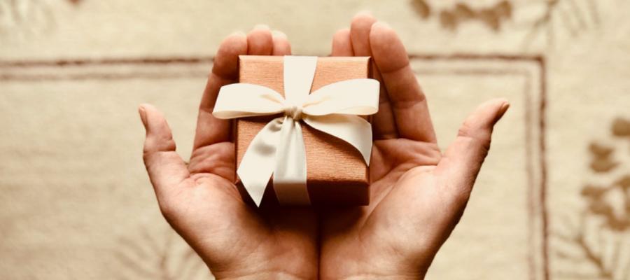 gift in hands