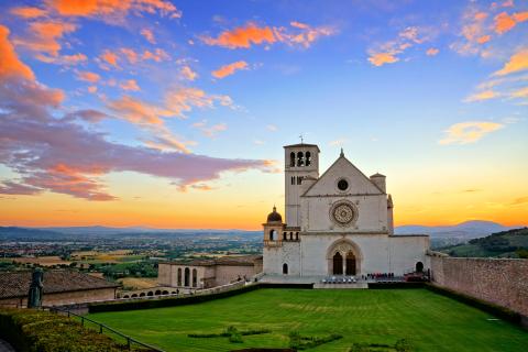 ESPRESSO SHOT: The Role of Beauty in Catholicism ESPRESSO SHOT: The Role of Beauty in Catholicism